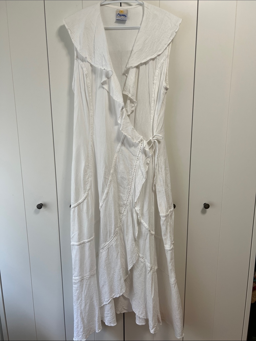 54) Dunes White Cotton Feminine Maxi Wrap Dress size L